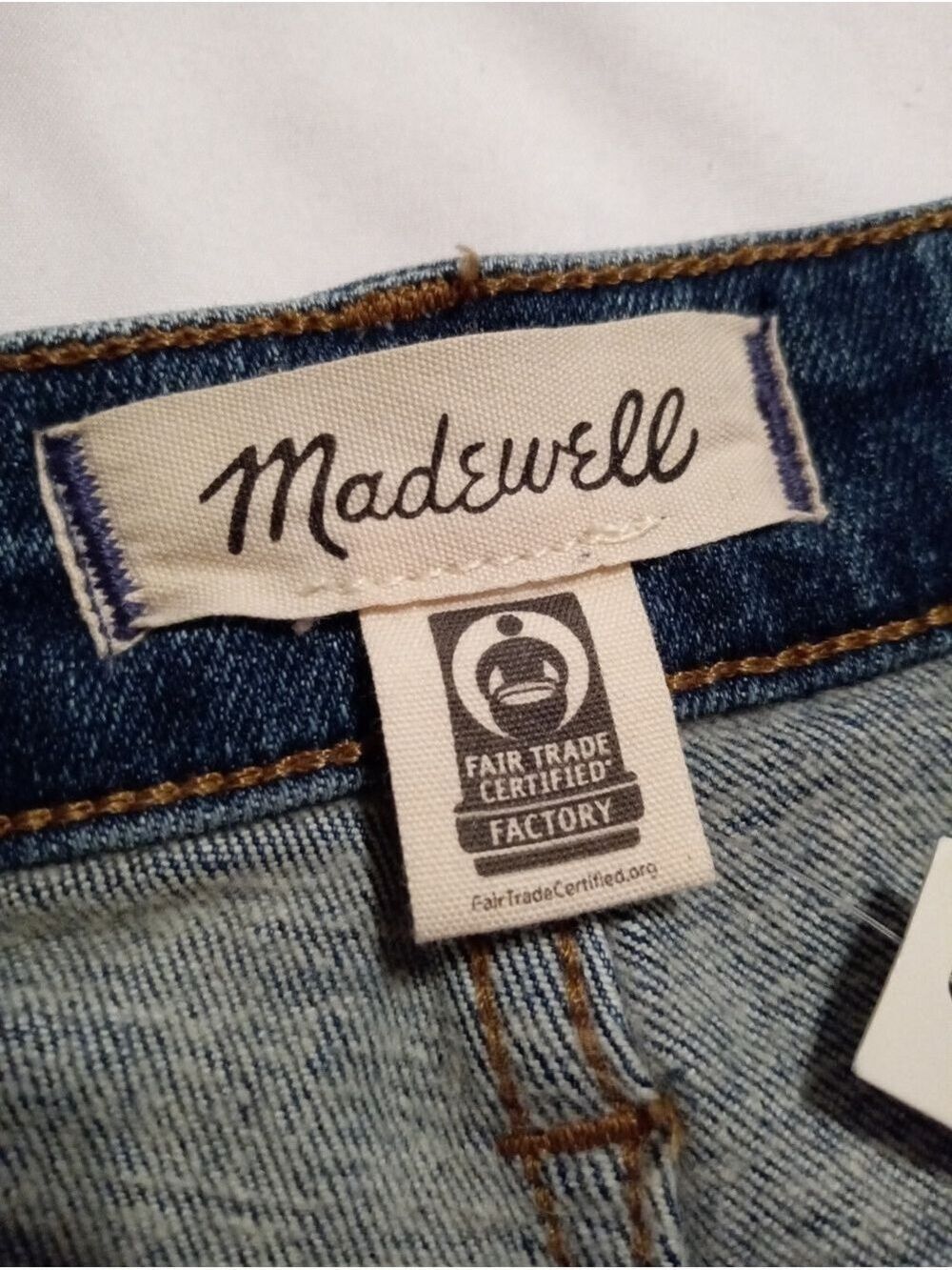 NWT Madewell Curvy Perfect Vintage Jeans, Manorford Wash: Instacozy, US 27 - Picture 2 of 15